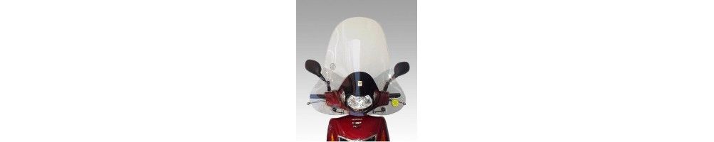 Čelní sklo nebo aerodynamické kryty pro motocykly a skútry